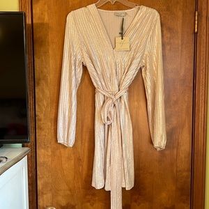 COPY - White shimmer belted dress